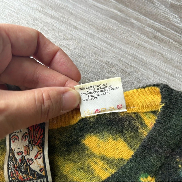 Vintage Alison H. 80s  Art Print Wool Angora Blend Sweater Made in Hong Kong - Picture 6 of 14